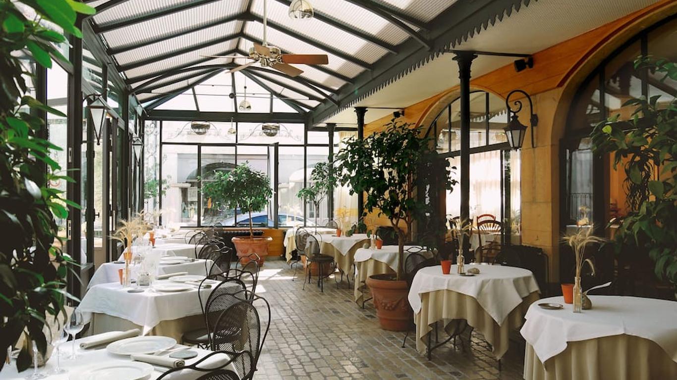 Hotel De France