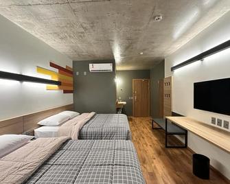 Hotel 10 Sorriso - Sorriso - Bedroom