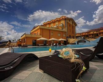 Grand Hotel Paradiso - Catanzaro - Pool