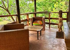 Hare Rongo Rongo bell - Easter Island - Balcony