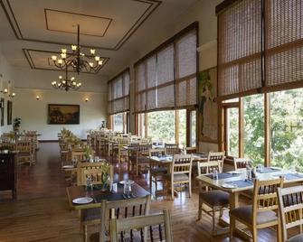 Club Mahindra Mashobra - Shimla - Nhà hàng