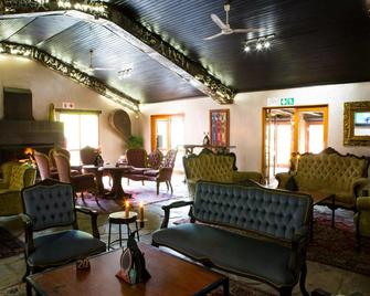 Misty Hills Country Hotel, Conference Centre & Spa - Johannesburg - Lounge