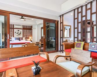 Cascade Tara - Ko Samui