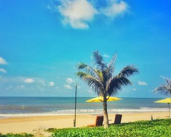 Longhai Channel Beach Resort - Long hai - Пляж