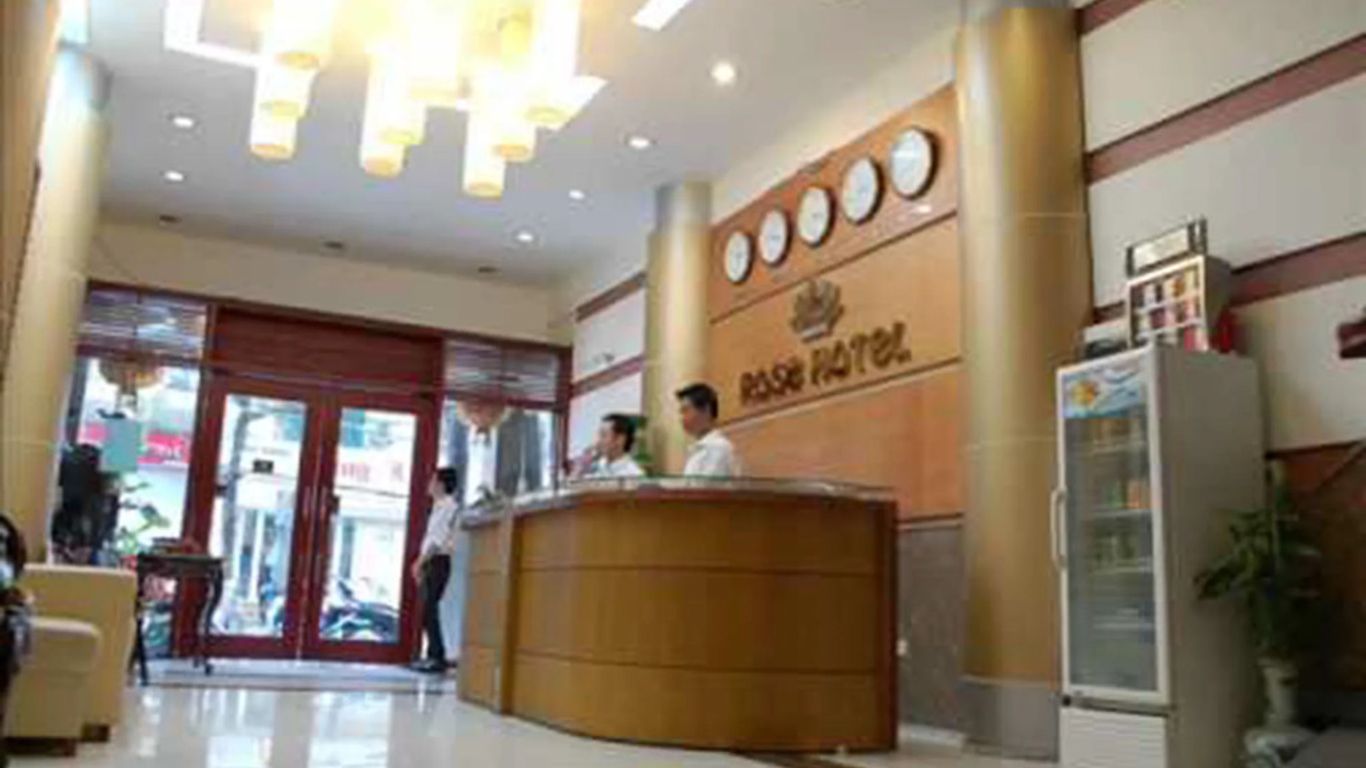 Golden Rose Premium Hotel