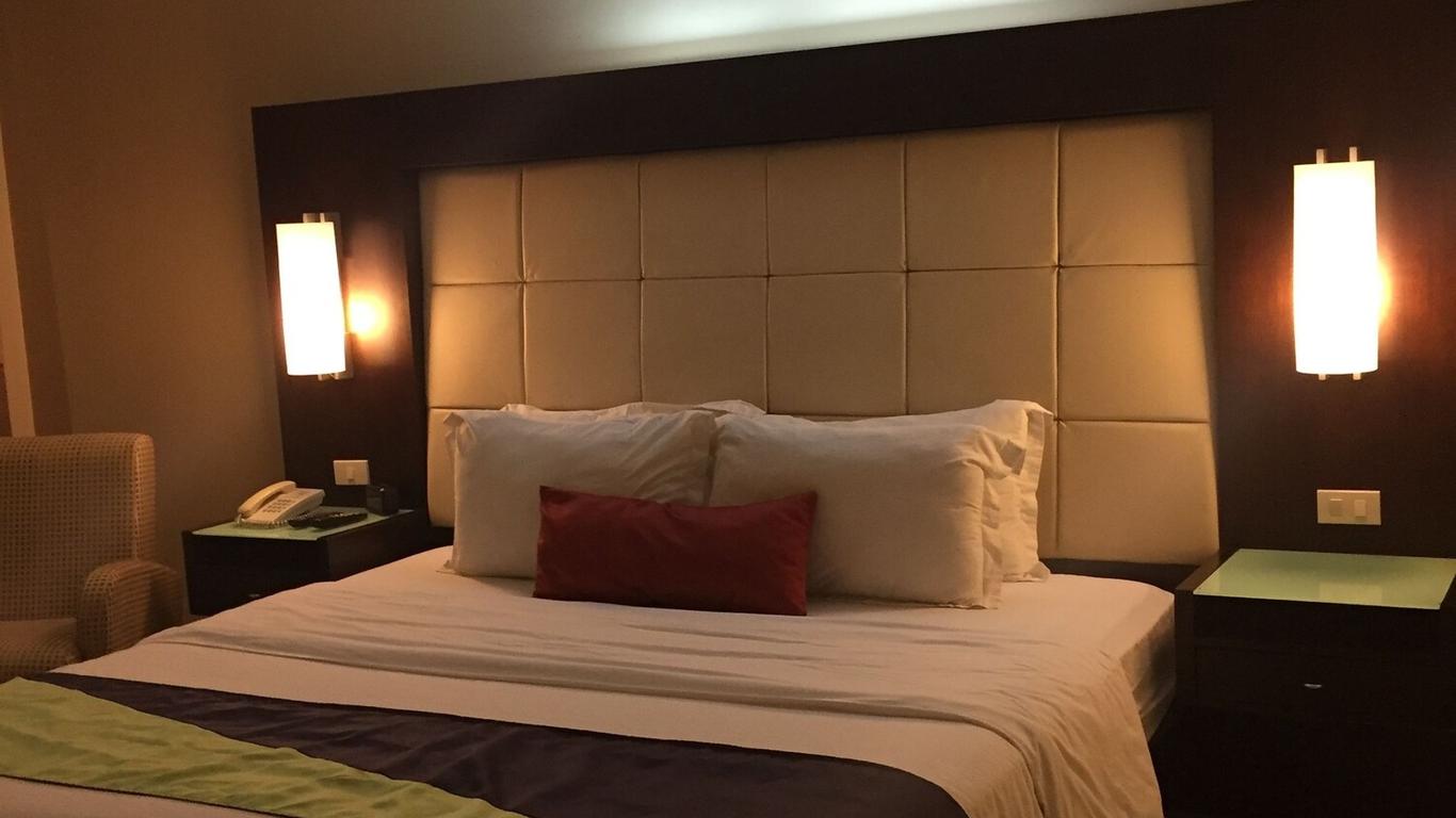 Circle Inn - Iloilo City Center