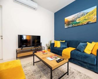 Chic 1BR Retreat in St Julian's - St. Julian's - Sala