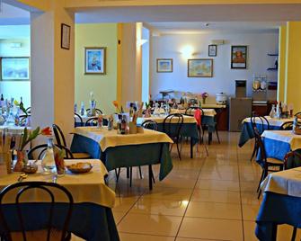 Hotel Atlantic - Senigallia
