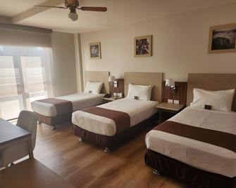 dm Hoteles Tacna - Tacna - Habitación