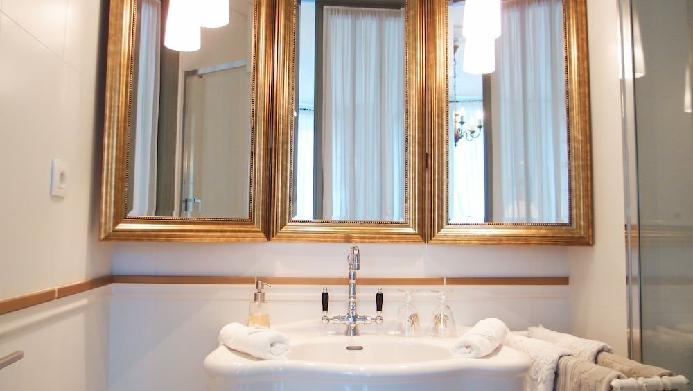 L'Invitation au Voyage - Bordeaux - Bathroom
