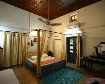 Old British House - New Tehri