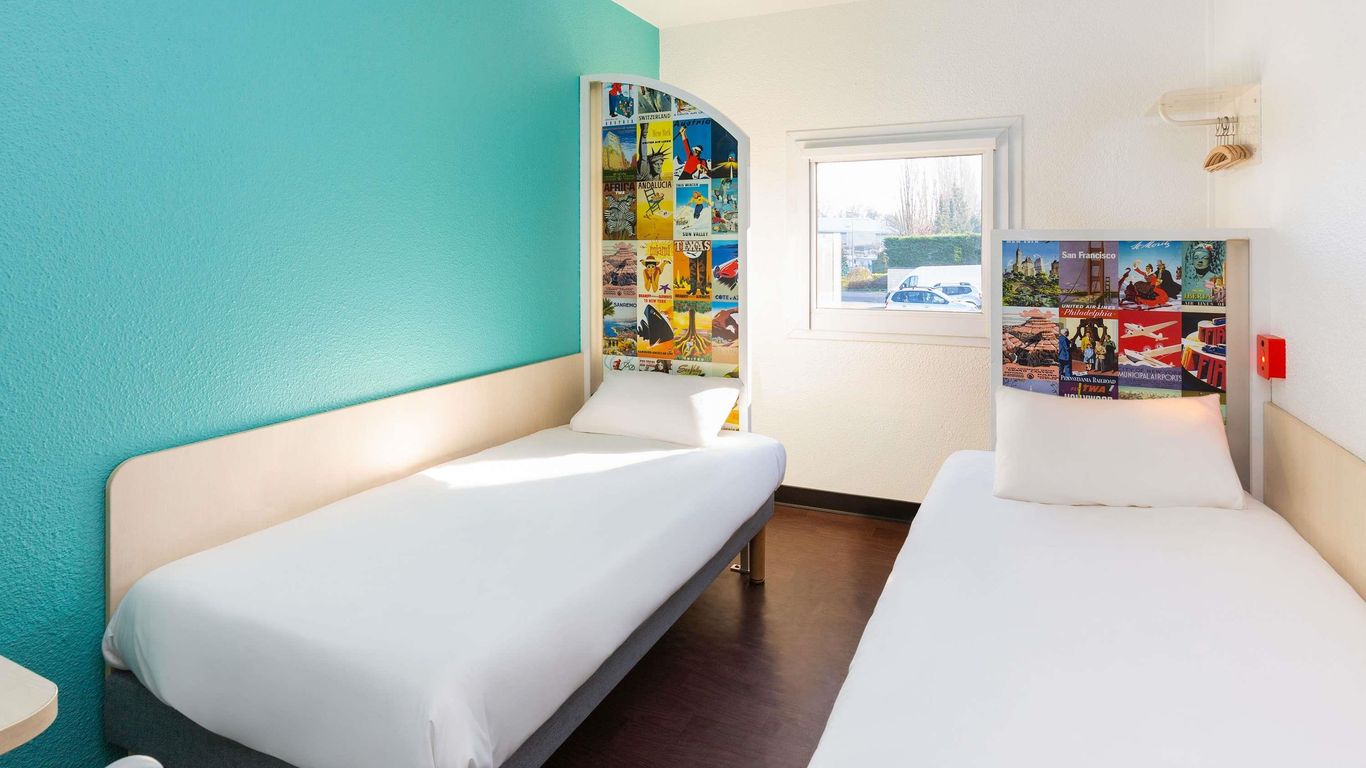 聖但尼中心教堂 F1 酒店 - 聖德尼