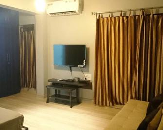 A brand new studio near Palolem Beach South Goa. - Palolem - Living room