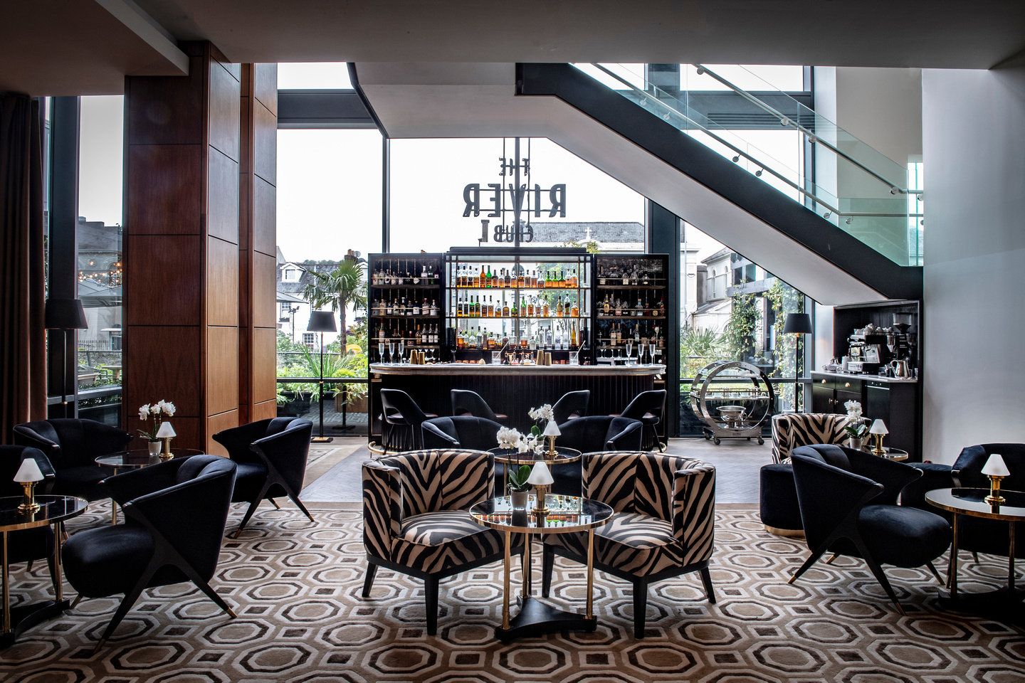 فندق ذا ريفر لي عضو في مجموعة دويل