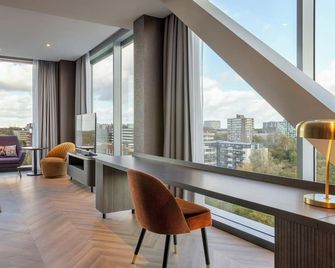 Corendon Amsterdam New-West, a Tribute Portfolio Hotel - Ámsterdam - Sala de estar