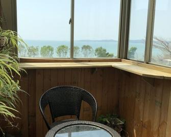 Wefun Inn - Jinning Township - Balcony