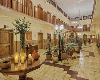 Hotel Cervantino - Tapachula - Lobby