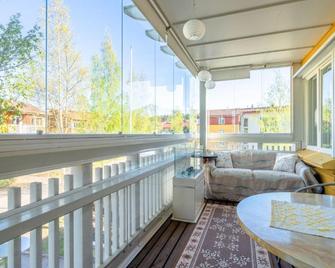 Pinjakoti - Lahti - Balkon