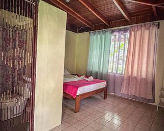 Ventanas en Corcovado - Puerto Jiménez - Bedroom