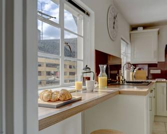 Market Place Cottage - Woodstock - Küche