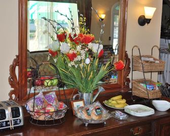 The Inn On Third - St. Petersburg - Buffet