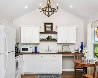 Llano River Carriage House | 1/1, River Frontage - Llano - Küche