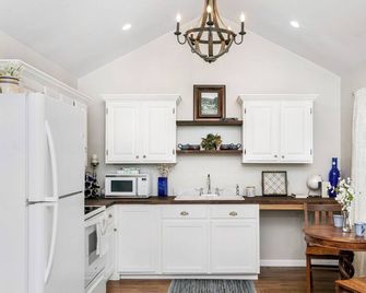 Llano River Carriage House | 1/1, River Frontage - Llano - Keuken
