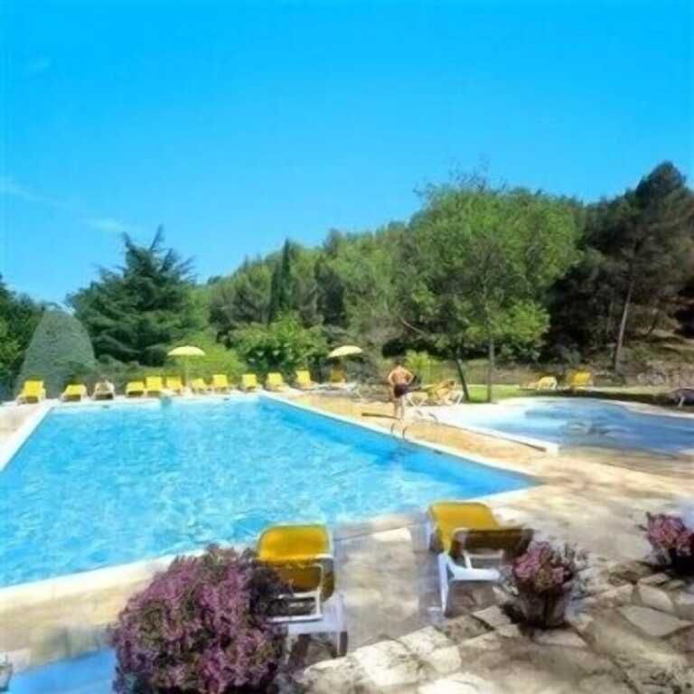 هوتل ريستورانت روبنسون