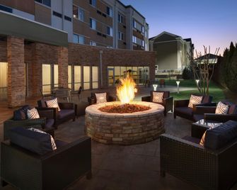 Courtyard by Marriott Little Rock North - נורת' ליטל רוק - פטיו