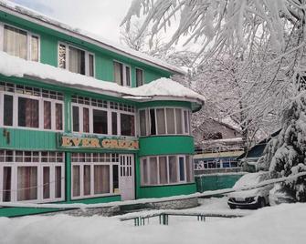 Hotel Evergreen - Pahalgam - Building