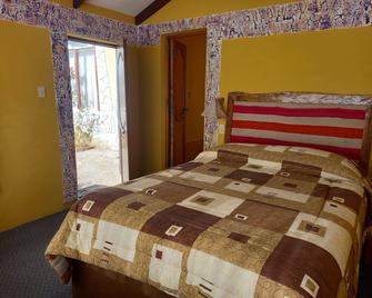 Refugio Ecologico Kalluchi - Isla del Sol - Habitación