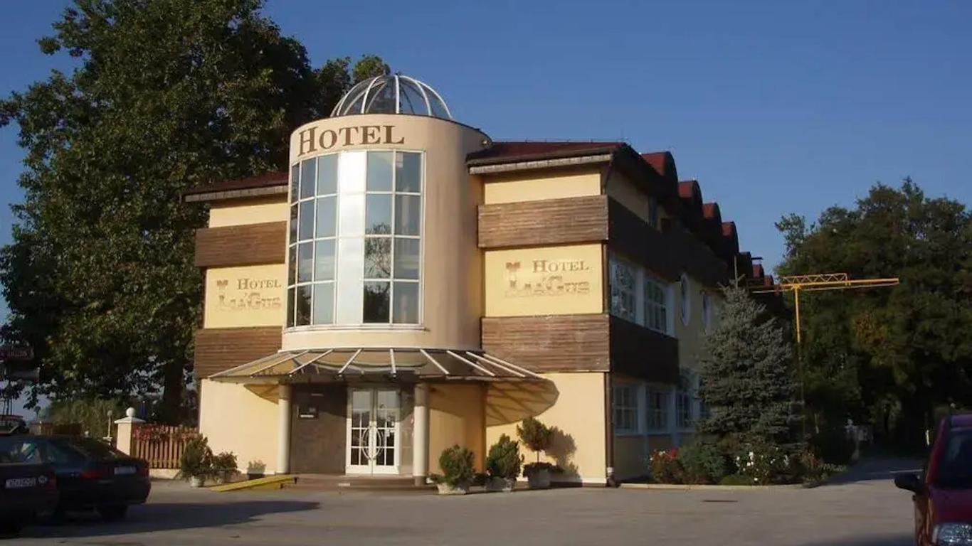 Hotel Lagus