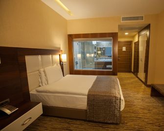 Mitannia Regency Hotel - Diyarbakır - Yatak Odası