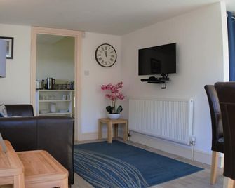 The Coach House - Cranbrook - Sala de estar
