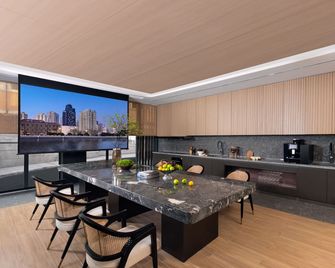 base-Sanlitun Serviced Apartment - Beijing