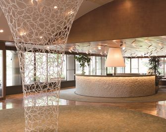 Karuizawa Prince Hotel East - Karuizawa - Lobby