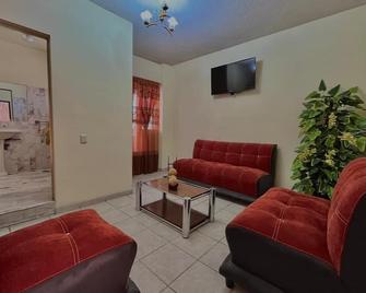Hotel Topacio - San Juan de los Lagos - Living room