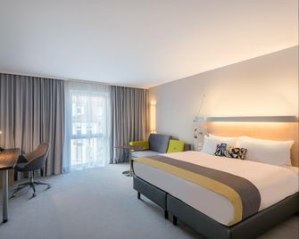 Holiday Inn Express Gütersloh - Gütersloh - Schlafzimmer