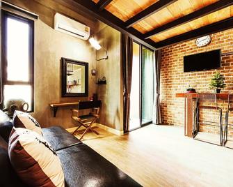 Rent V38 #420 friendly Thailand - Bangkok - Living room
