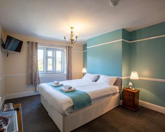 The Beacon & Railway Hotel - Stonehouse - Bedroom