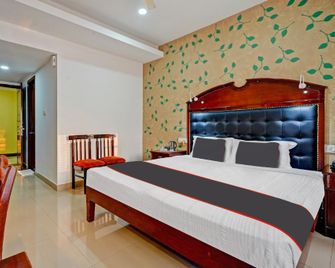 Collection O Chalakudy Hotels - Chalakudy - Bedroom