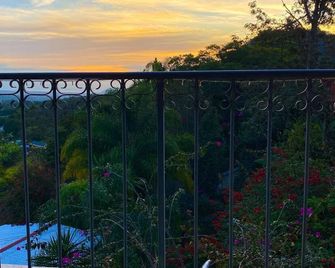 Hotel Pedregal - Xico - Balcony