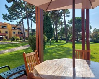 Be Local - Apartment in Mira Villas with pool access - Міра - Патіо