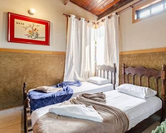 San Gonzales - Sorocaba - Habitación