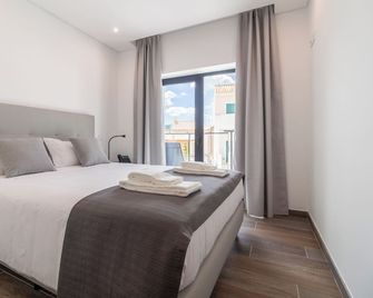 Roots Hotel - Faro - Chambre