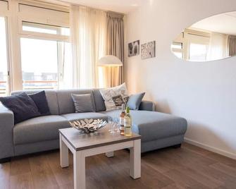 Inselglück 89 Ameland für bis zu 4 Personen - Haustiere herzlich willkommen, strandnah - Buren - Living room