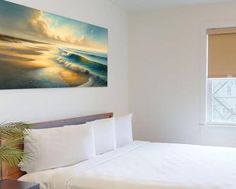 Newly Renovated Room with Queen Bed - Ocean City - Ložnice