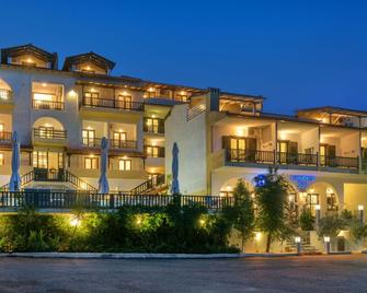 Leandros Hotel - Nea Roda - Edificio