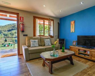 Favinia Spa Studio - San Martín de Teverga - Sala de estar