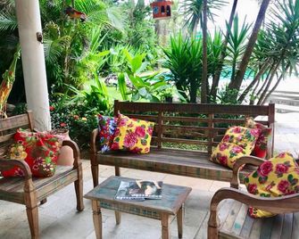 Pousada Tortugas - Guarujá - Patio